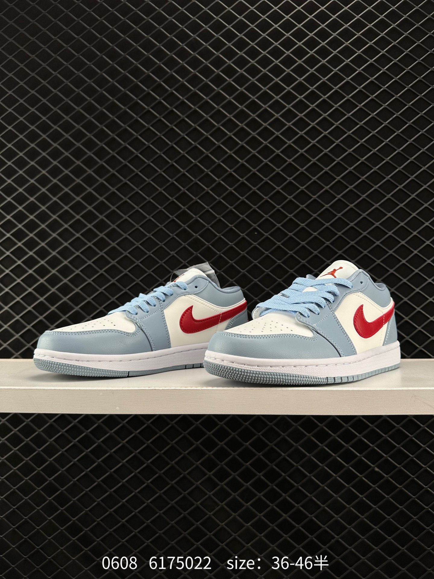 Nike Air Jordan 1 Low AJ1